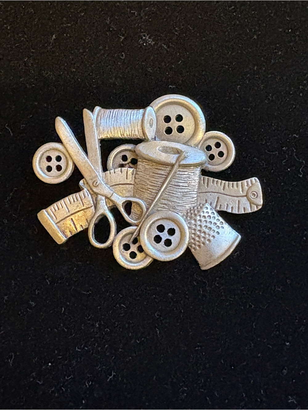 Spoon Pewter 4134 Sewing Brooch